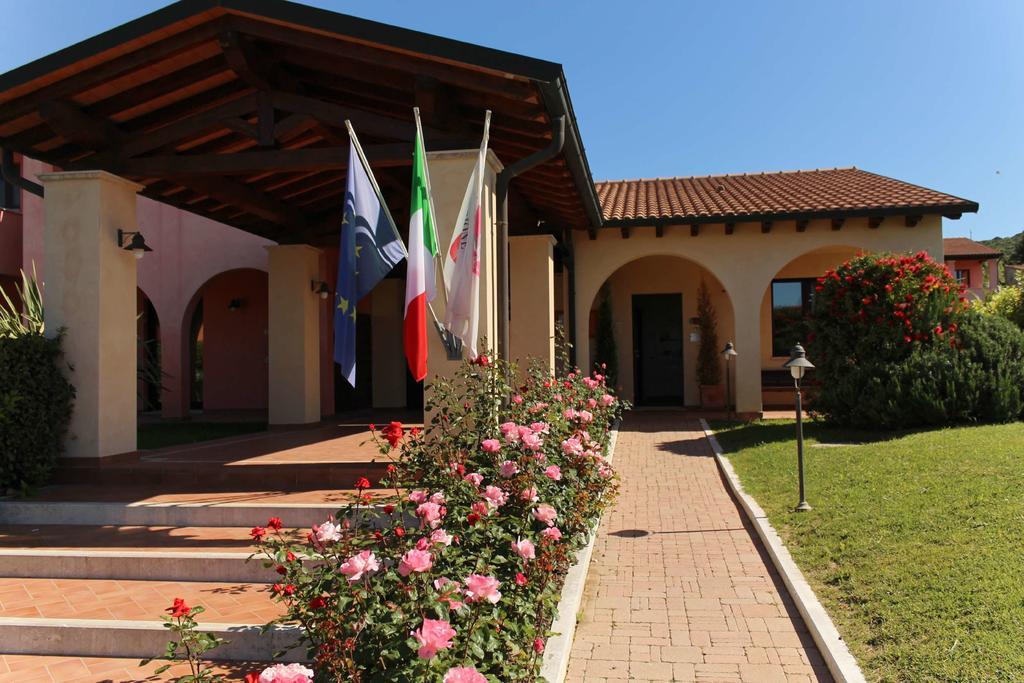 Le Corti Del Sole Residence Venturina Terme Exterior foto